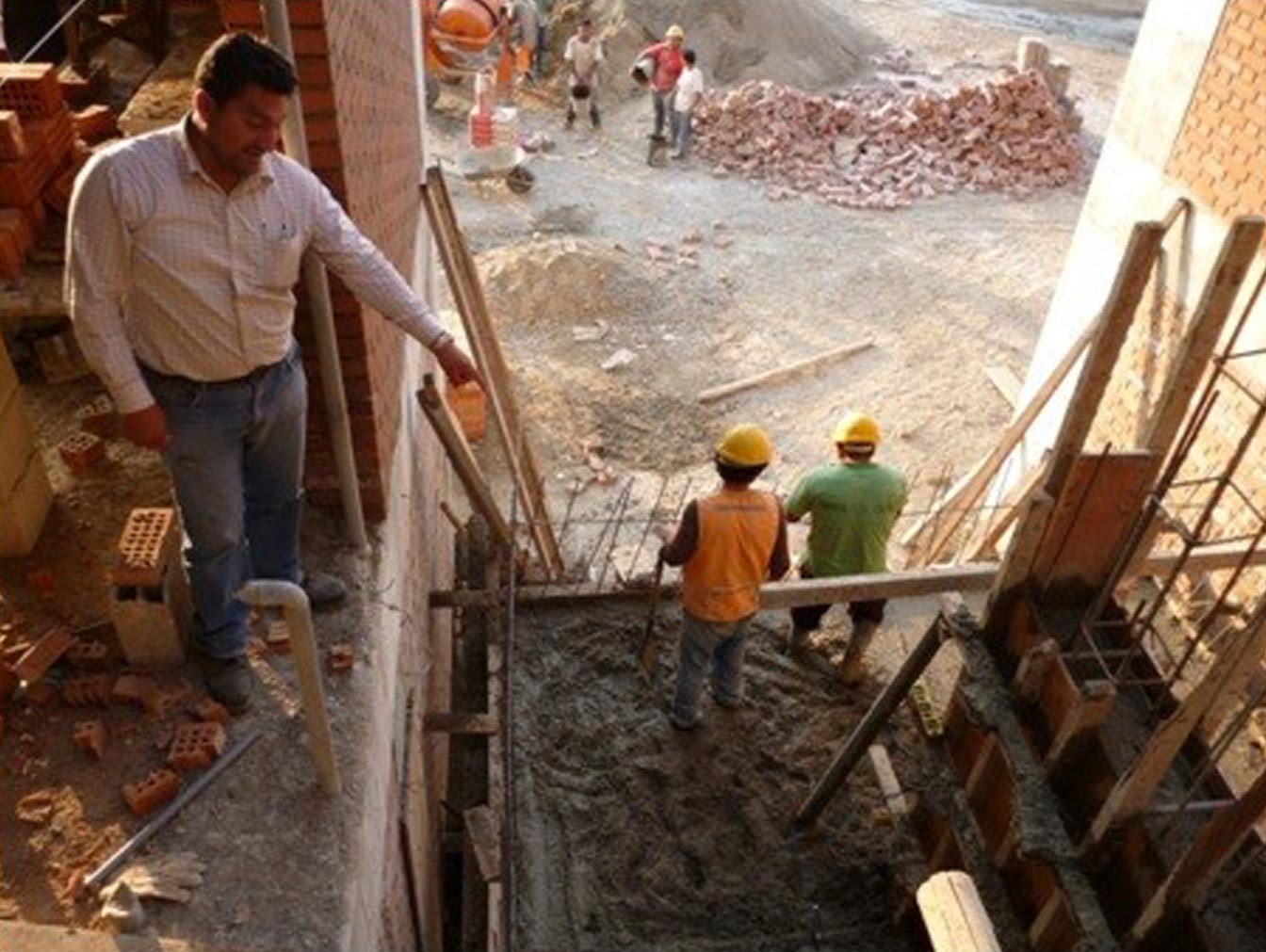 EVIDENCIAS DE LA EJECUCIÓN DEL PROYECTO DEL PABELLÓN DE INGENIERÍA DE MATERIALES